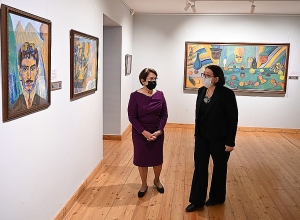 Տիկին Նունե Սարգսյանն այցելել է Մարտիրոս Սարյանի տուն-թանգարան