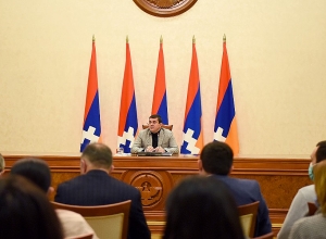 Президент Арцаха принял рабочие коллективы школ Гадрута и Шуши