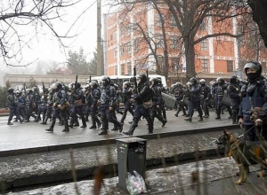 В Алма-Ате продолжается операция по борьбе с экстремизмом