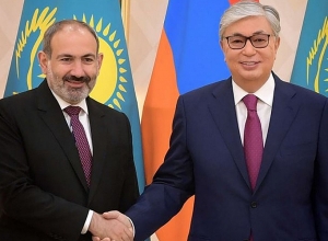 Пашинян начинает консультации после обращения президента Казахстана