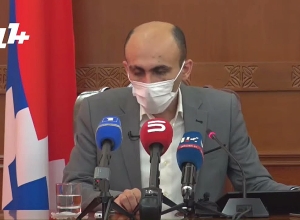 Առաջիկա օրերին արցախցի 200-ից ավելի ընտանիքներ նոր բնակարաններ կստանան․ Արտակ Բեգլարյան