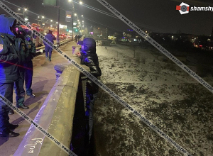 Տղամարդն անցել է Կիևյան կամրջի հակառակ կողմն ու սպառնում է ցած նետվել. shamshyan.com