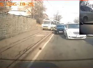 Մայթով երթևեկող ավտոբուսի վարորդին խիստ նկատողություն է արվել