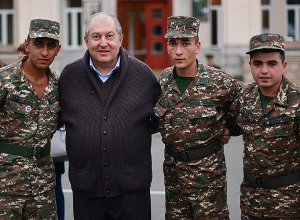 Мы должны продолжать наши усилия, направленные на пленных возвращение на родину: послание Армена Саркисяна