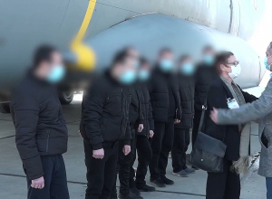 Видеоматериал возвращения 8 армянских военнопленных