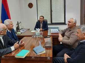 Պաշտպանն ընդունել է «Արցախի փրկություն» շարժման անդամներին