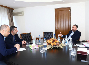 Շաբաթ առավոտը սկսվեց գործարարների հետ հանդիպումներով․ Քերոբյան