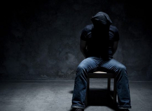 Ապօրինի զրկել էին ազատությունից և սպառնալիքներ հնչեցրել