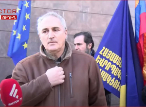 Акция протеста перед посольством РФ против вторжения в Украину: ПРЯМОЙ ЭФИР