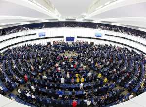 Европарламент 1 марта созывает экстренное заседание по Украине
