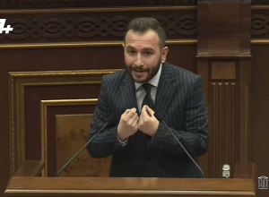 Положите конец наркомании: Конджорян - оппозиции