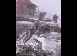 44 մետր բարձրությամբ խաչը ընկել է