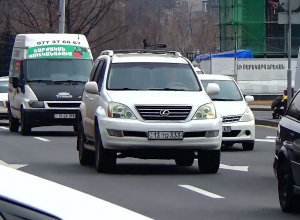 203 транспортных средства перемещены на особо охраняемую территорию в Ереване