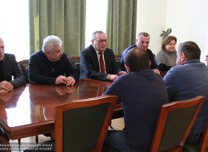 Արթուր Թովմասյանն ընդունել է ՀՀ խորհրդարանի «Հայաստան» դաշինքի պատվիրակությանը