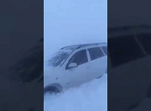 Գորայք-Զանգեր,Սաստիկ բքի պատճառով ճանապարհը փակ է բոլոր տեսակի մեքենաների համար!!!