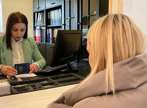 Լեհաստանում ՀՀ դեսպանությունը ակտիվ կապ է պահպանել Ուկրաինայի հետ սահմանն անցած հայերի հետ