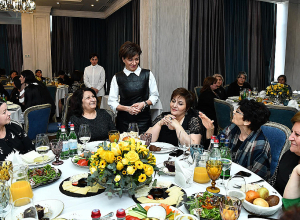 Շնորհակալ եմ ներկայության, ջերմ խոսքերի, ինձ լսելու եւ հասկանալու համար․ Աննա Հակոբյան