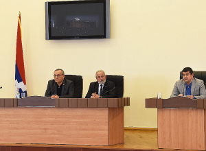 Նախագահ Հարությունյանը Ազգային ժողովում ներկայացրել երկրի ռազմաքաղաքական իրավիճակի վերջին զարգացումները