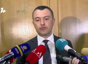 Турки приобрели в Армении 72 единицы имущества, азербайджанцы - 5