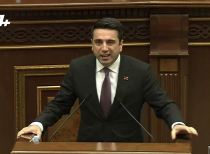 Տիկին Խամոյան, Միրզոյանին չեք գտնում, ԱԳՆ-ի տե՞ղն էլ չգիտեք․ կարող եմ ցույց տալ ու վարորդ տրամադրել