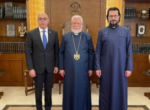 Արամ Ա-ն ընդունել է ԱՄԷ-ում Լիբանանի դեսպանին