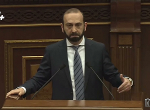Мирзоян о телефонном разговоре между ним и главой МИД Азербайджана, по инициативе Азербайджана