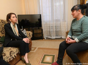 ՀՀ ՄԻՊ-ը Գորիսում հանդիպում է ունեցել Արցախից տեղահանված ընտանիքների հետ