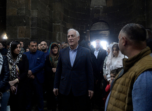 Նախագահը ներկա էր ճրագալույցի պատարագին. լուսանկարներ