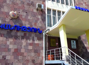 Патрули в Зейтуне нашли пистолет, дубинку и наркотики