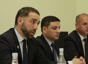 ՀՀ գլխավոր դատախազ Արթուր Դավթյանի հրավերով Հայաստան է ժամանել Վրաստանի գլխավոր դատախազը