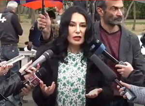 ՔՊ-ական՝ թուրքերի հետ մոտ կանայք, դուխով գլխարկ տարեք դրեք էրդողանի և Չավուշօղլու գլխին