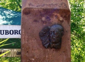 Վանդալիզմ՝ Երևանում. գողացել են Կոմիտաս վարդապետի դիմաքանդակը