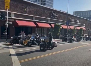 Գլենդելում հայերը մոտոցիկլետներով երթ են արել