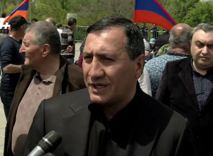 Ալիևն ո՞ւր էր ․ մի հատ թող աշխարհին չխնդացնի իրա խոսքերի վրա․ Տիգրան Արզաքանցյան