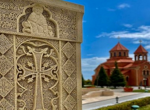 Հայոց ցեղասպանության զոհերի հիշատակին նվիրված պատարագ է մատուցվել Ուկրաինայի բոլոր հայկական եկեղեցիներում