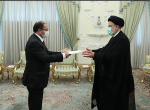 ՀՀ դեսպանը հավատարմագրերը հանձնեց Իրանի նախագահ Էբրահիմ Ռայիսիին