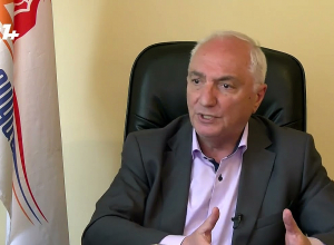 Ни один глава государства не делает таких курбетов: Арам Саркисян