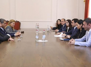 Հակոբ Արշակյանը եւ Հայաստան-Իսրայել բարեկամական խմբի անդամները հանդիպել են Քնեսեթի պատվիրակության հետ