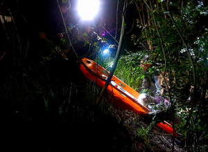 Արցախում մեքենան բախվել է փայտե տնակի, որի բնակիչները հարվածից հետո հայտվել են ձորում