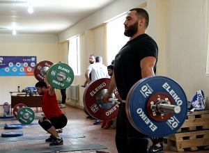 Հայաստանի ծանրամարտի հավաքականը պատրաստվում է Եվրոպայի առաջնությանը