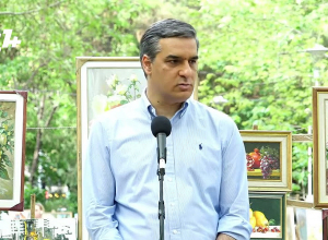 Կմտնի՞ քաղաքականություն, կմասնակցի՞ Թաթոյանը վաղվա հանրահավաքին