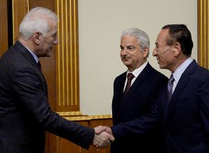 Նախագահ Վահագն Խաչատուրյանն ընդունել է ՍԴՀԿ կենտրոնական վարչության անդամ Ալեքսան Կոշքարյանին