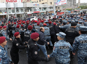 Խստորեն դատապարտում ենք մասնագիտական պարտականությունները կատարող լրագրողների ու օպերատորների նկատմամբ հարձակումները