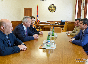 Արցախի նախագահն ընդունել է Հայաստանի ամերիկյան համալսարանի պատվիրակությանը