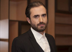 Երթի մասնակիցները շշերով հարվածել են դերասան Սոս Ջանիբեկյանին