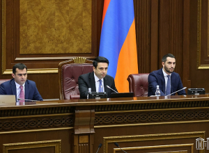 Վարչապետը կարող է խոշորացված համայնքի ղեկավարի ԺՊ նշանակել ավագանու անդամի. ԱԺ-ն ընդունեց սահմանափակումը հանող օրենքը