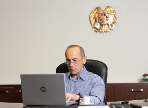 Ապրենք հանուն նոր հաղթանակների․ Ռոբերտ Քոչարյանի շնորհավորական ուղերձը