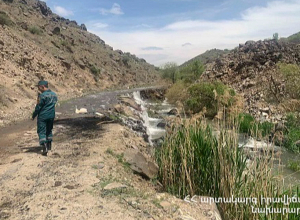 Քանաքեռավան գյուղից Կորեայի ձոր տանող հատվածում տեղի է ունեցել հողաշերտի փլվածք