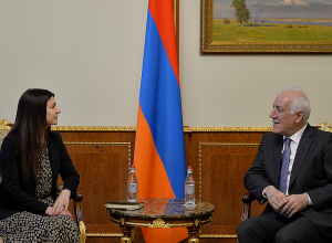 Президент Ваагн Хачатурян принял посла Сербии Татьяну Панайотович Цветкович