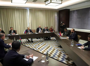 Началась встреча министров иностранных дел Армении, России и Азербайджана